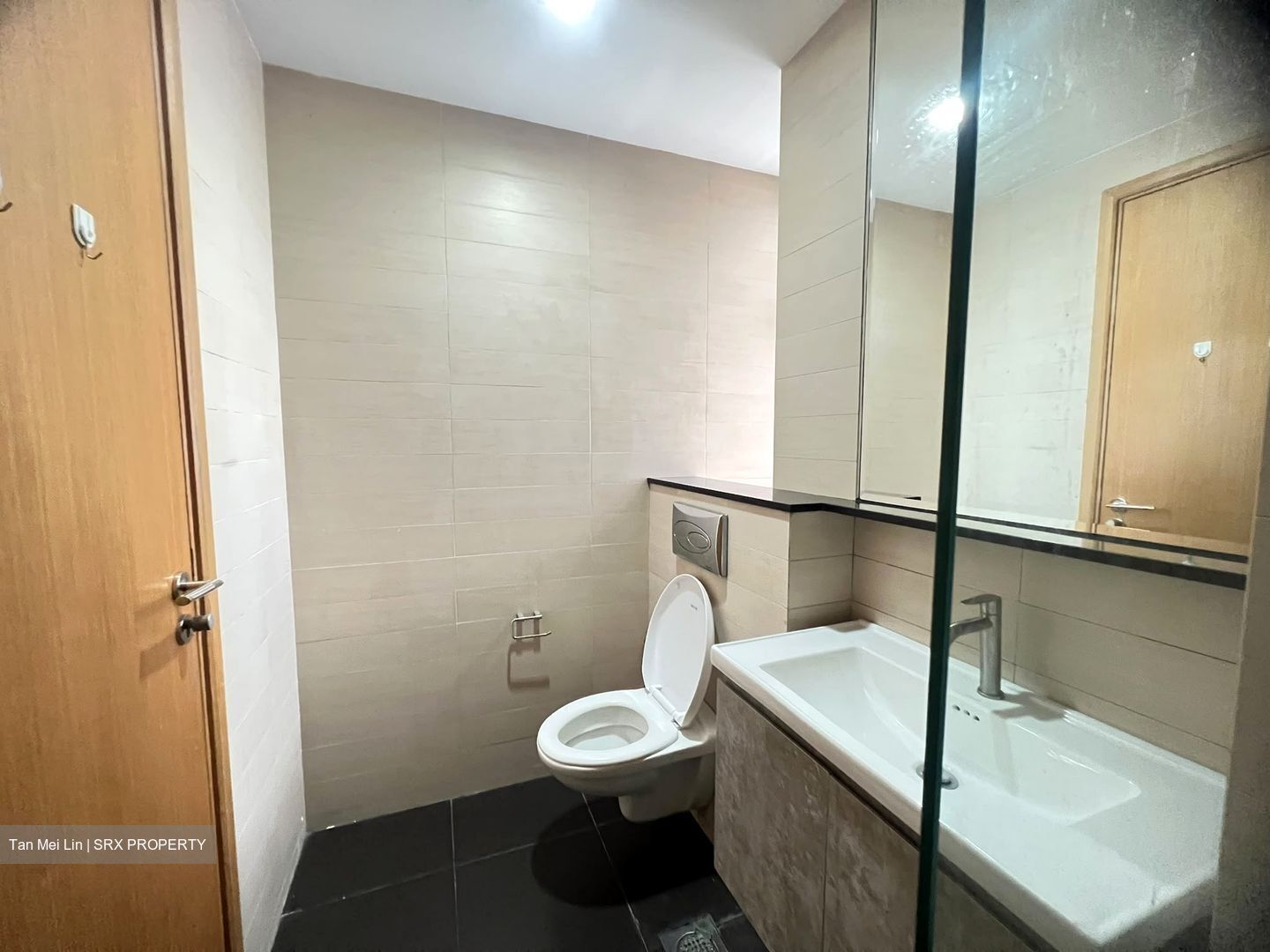 Atrium Residences (D14), Apartment #612003631